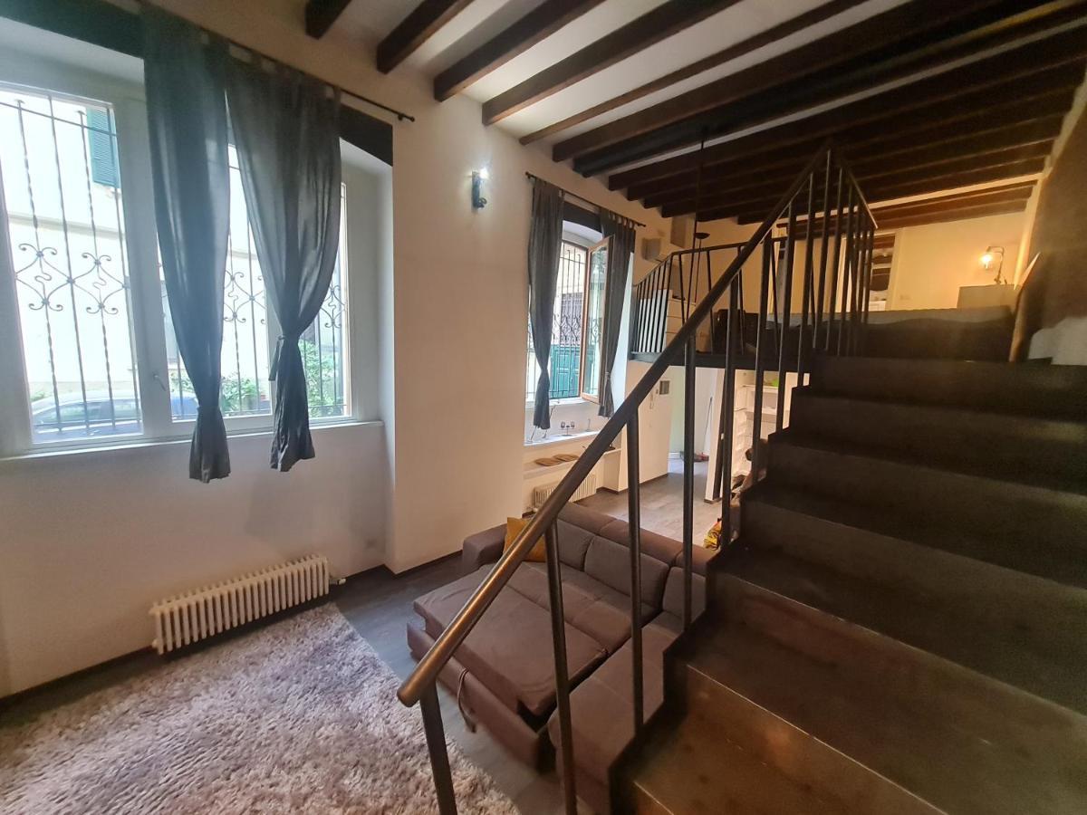 Apartmán Isola - Ugo Bassi Charme Loft Milán Exteriér fotografie