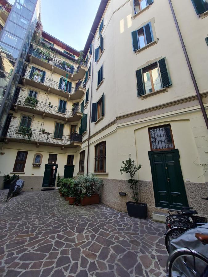 Apartmán Isola - Ugo Bassi Charme Loft Milán Exteriér fotografie