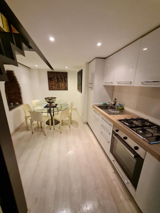 Apartmán Isola - Ugo Bassi Charme Loft Milán Exteriér fotografie